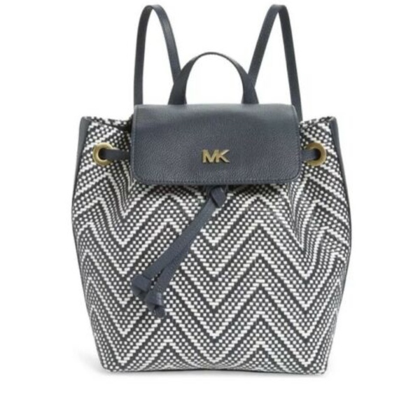 NWT Michael Kors Junie Md Flap Woven Leather - Picture 2 of 8